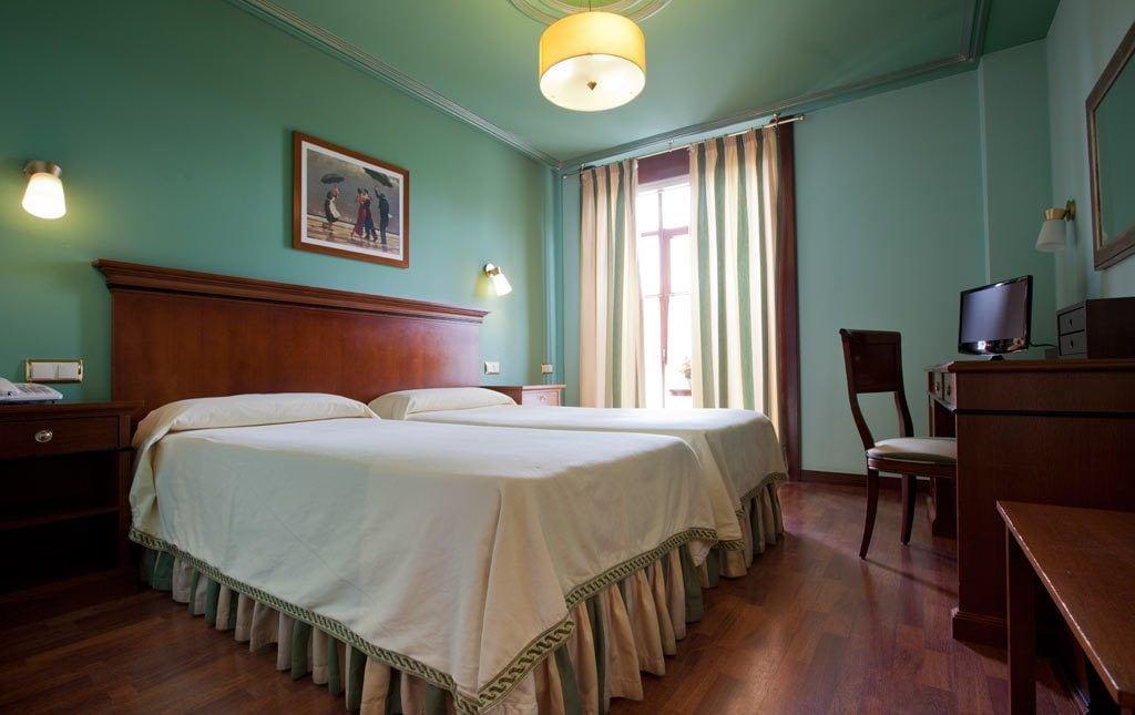 Hotel Azofra Burgo Extérieur photo