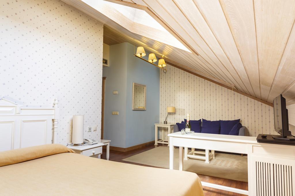 Hotel Azofra Burgo Extérieur photo